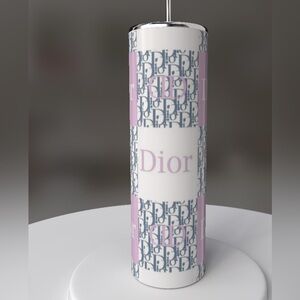 White, lavenderish& Gray plaid Tumbler 20 oz stainless  w/sealed straw NWT